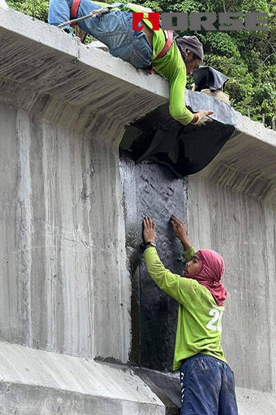 HM-30 CFRP on Joints of Girders at Mati-Maragusan Bridge HM-30 CFRP on Joints of Girders at Mati-Maragusan Bridge